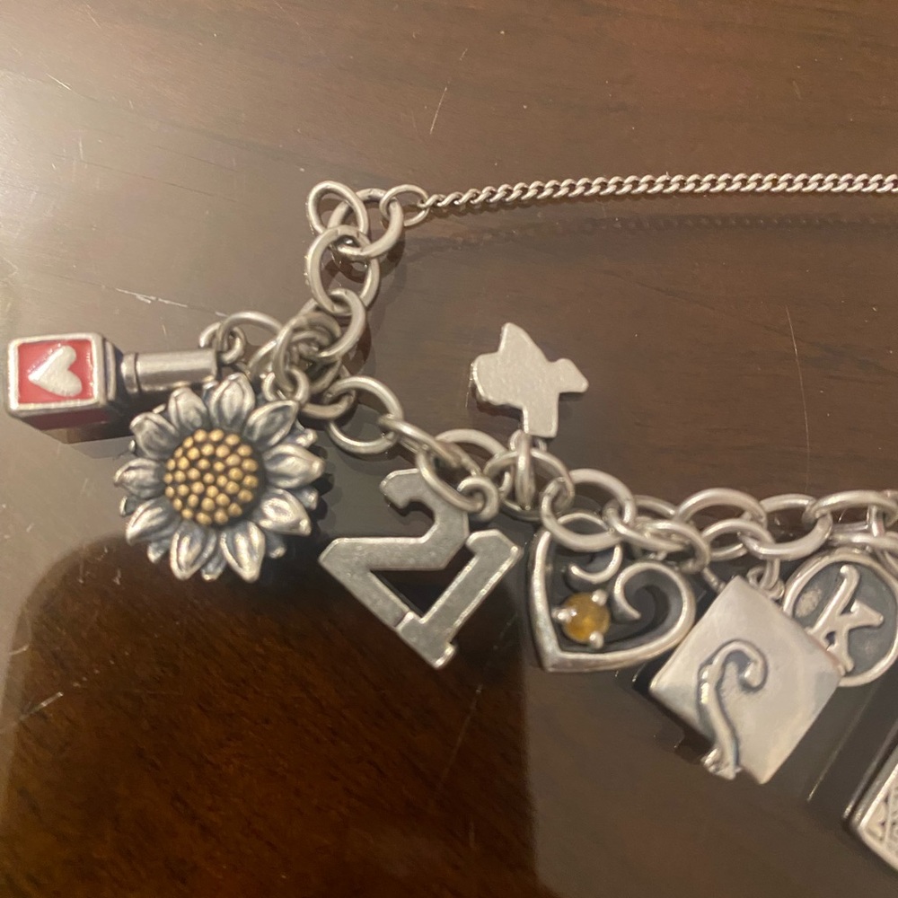 James Avery Bracelet with 14 charms - Picture 2 of 4